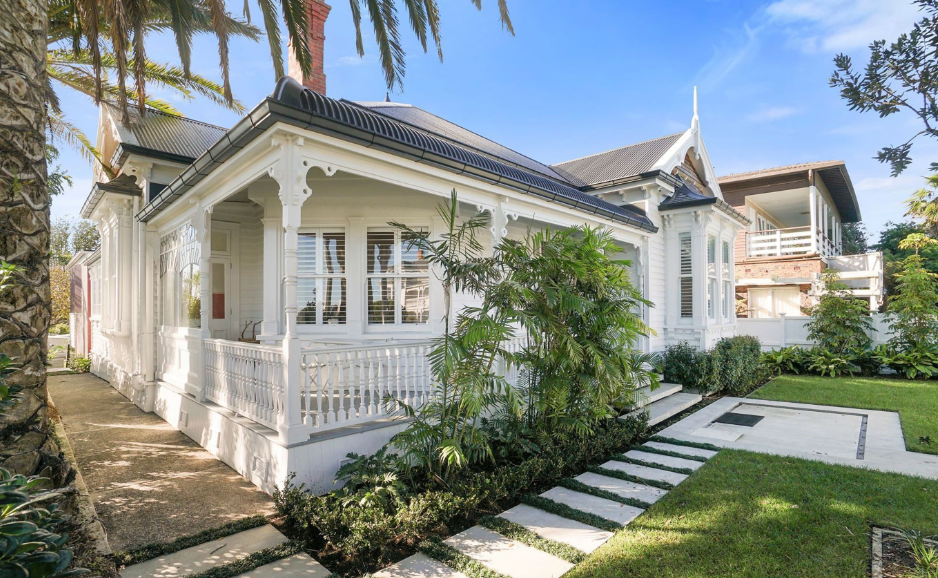 villa restoration in Auckland